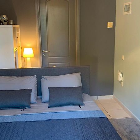 אתונה Confidential Apartment, Prime Location מראה חיצוני תמונה