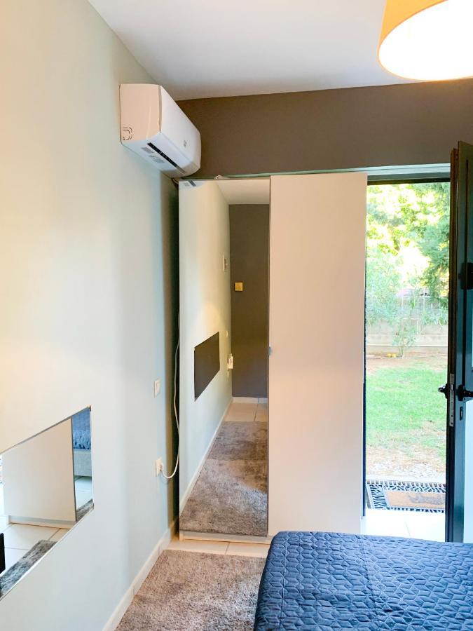 אתונה Confidential Apartment, Prime Location מראה חיצוני תמונה